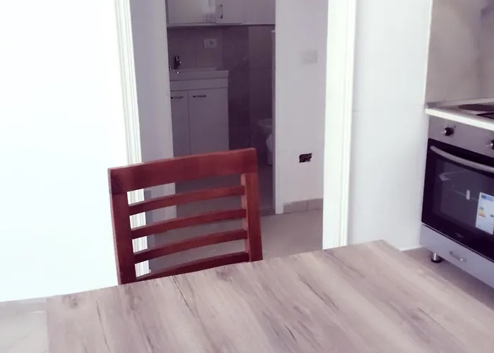 بيت للعطل Eriola *